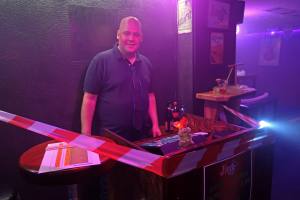 47. Geburtstag Johnny im Jay Volketswil 2024 IMG_6122